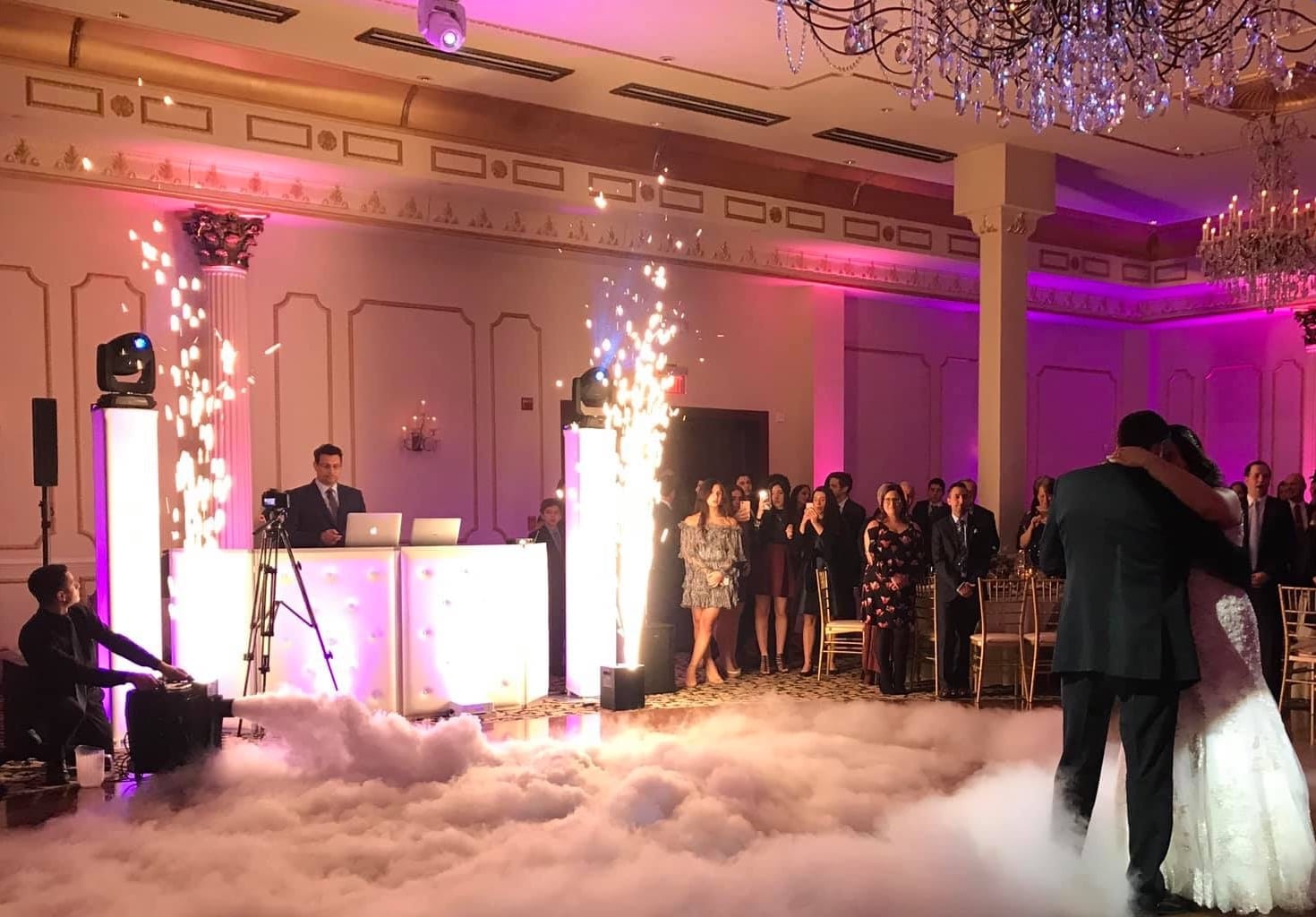 You are currently viewing What to Look for When Hiring a Greek-American Wedding DJ